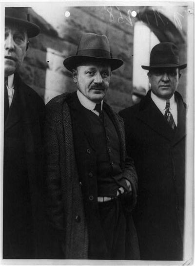 Photograph of Hans Schwartz