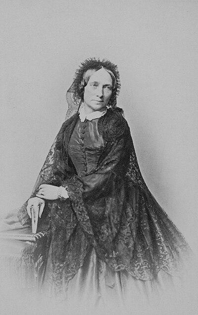 Photograph of Dorothea Devrient