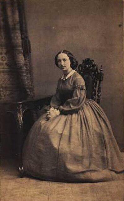 Photograph of Sophie Price