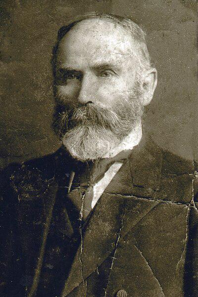 Photograph of Andrew Davidson