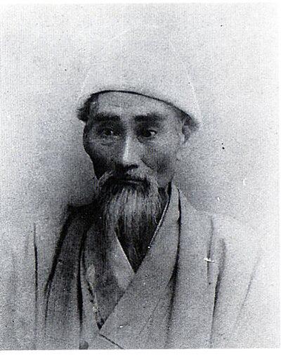 Photograph of Yokoo Tōsaku