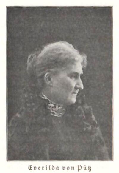 Photograph of Everilda Pütz zu Pütz