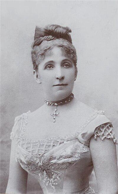 Photograph of Julie Šamberková