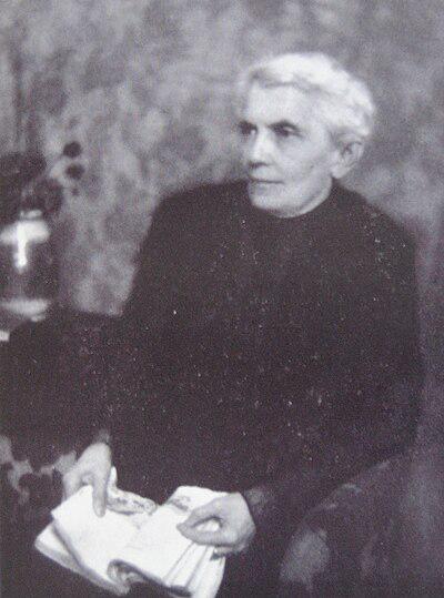 Photograph of Meta von Salis