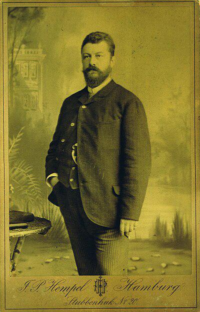 Photograph of Fritz Stoltenberg