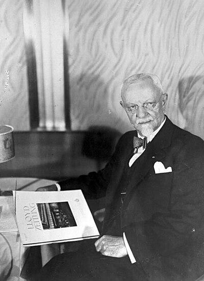 Photograph of Richard Bartholdt
