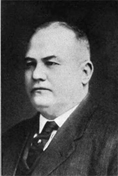 Photograph of Robert Y. Thomas, Jr.