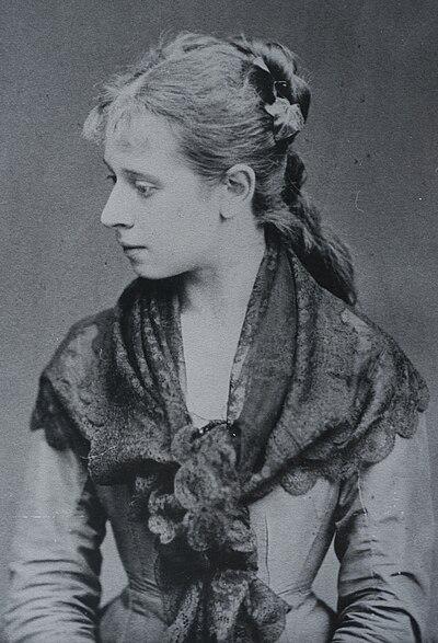 Photograph of Maria Deryng
