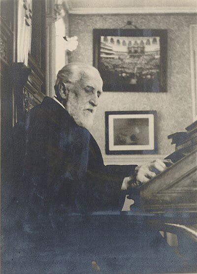 Photograph of Albert Dupré
