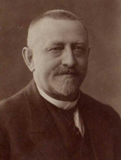 Photograph of Hans Bauck