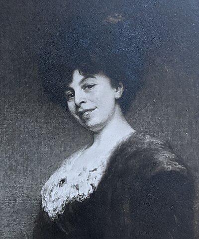 Photograph of Térésa Pératé
