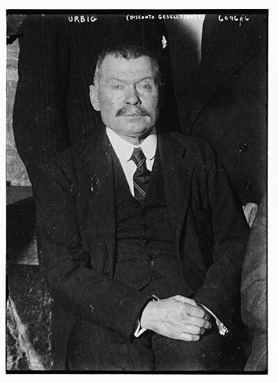 Photograph of Franz Urbig