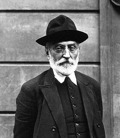 Photograph of Miguel de Unamuno