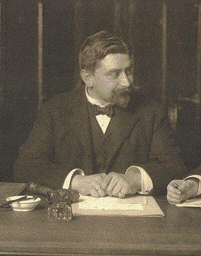Photograph of Eduard Hallier
