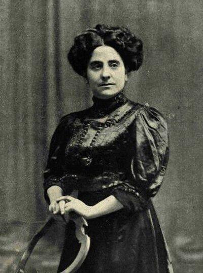 Photograph of Concepció Llorente i Escarpanté