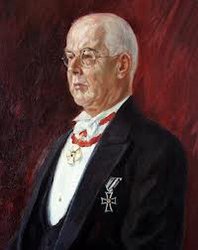 Photograph of Zoltán Pázmány