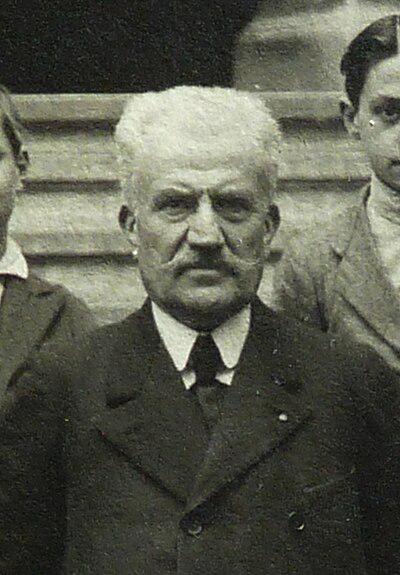 Photograph of Raoul Versini