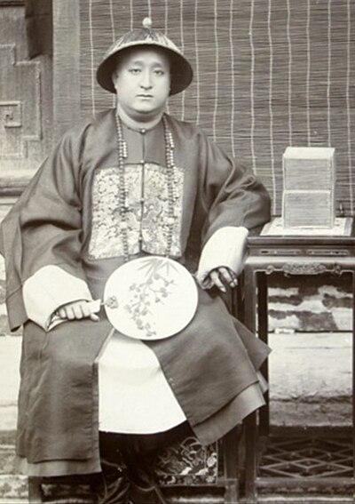 Photograph of Kong Lingyi