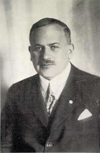 Photograph of Endre Kőrös