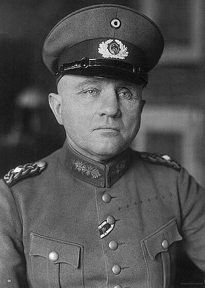 Photograph of Hugo von Kayser