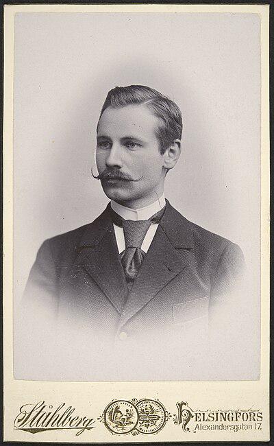 Photograph of Karl F. Sundman