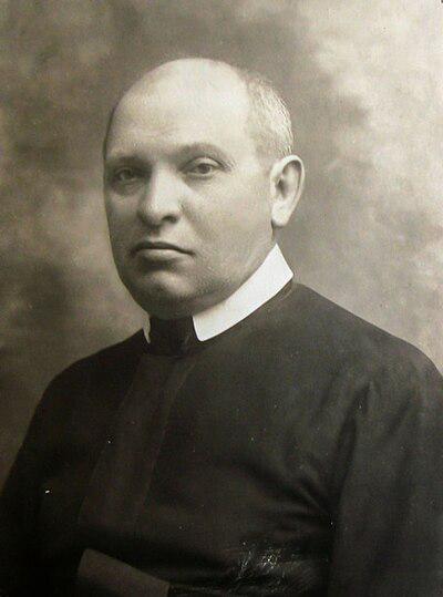 Photograph of Makariy Karovets