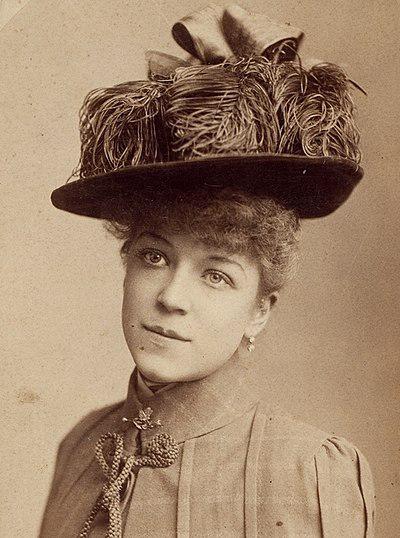 Photograph of Grace Warner