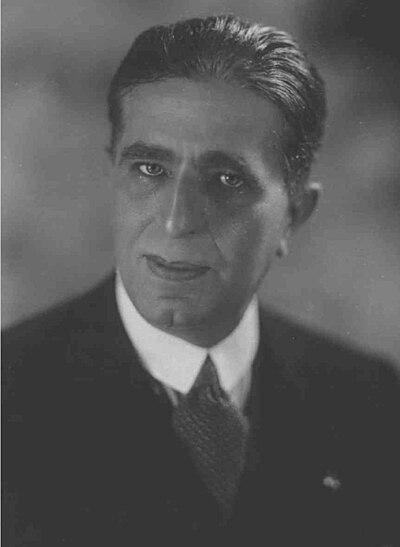 Photograph of Marcello Minale