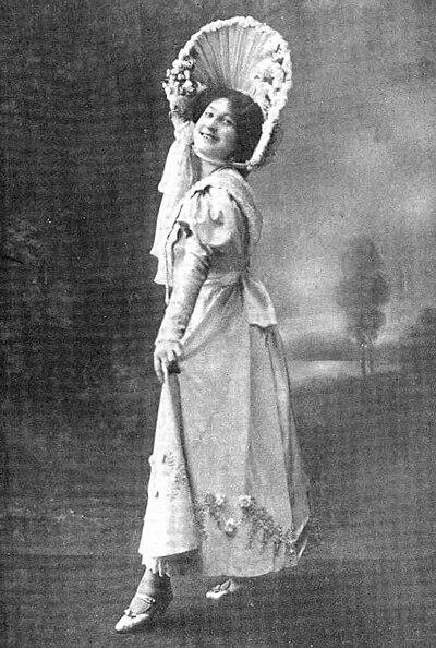 Photograph of Bella Alten