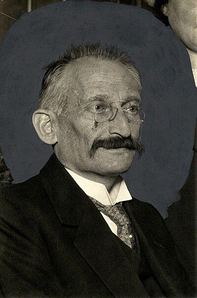 Photograph of David Keesing