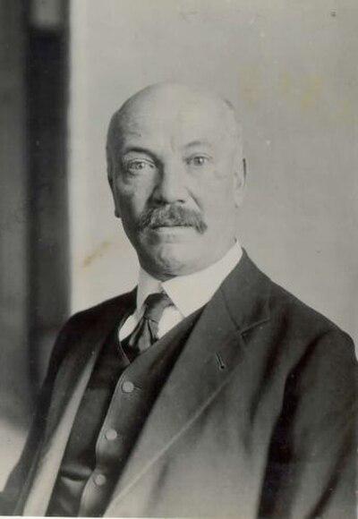 Photograph of Simon Dolar