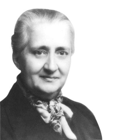 Photograph of Luiza Andaluz