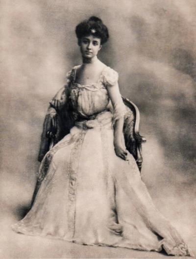 Photograph of Jeanne Rostand