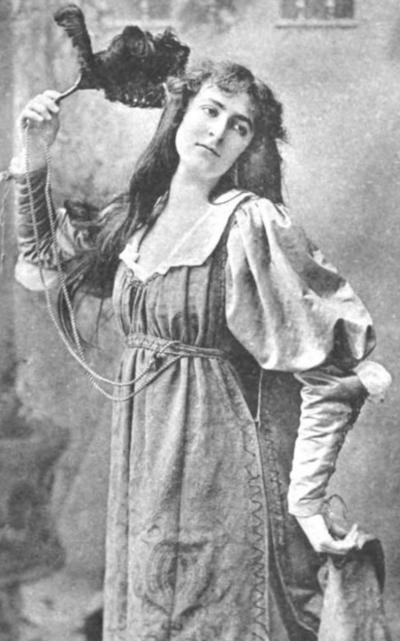 Photograph of Vera Beringer
