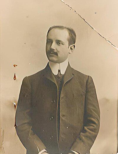 Photograph of Henri Cuny