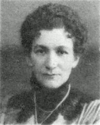 Photograph of Elisabeth Brönner