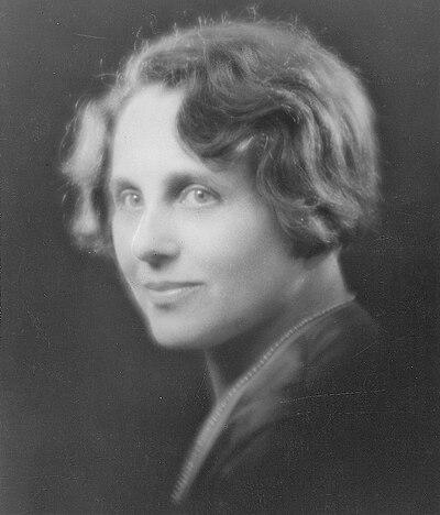 Photograph of Helene Scheu-Riesz