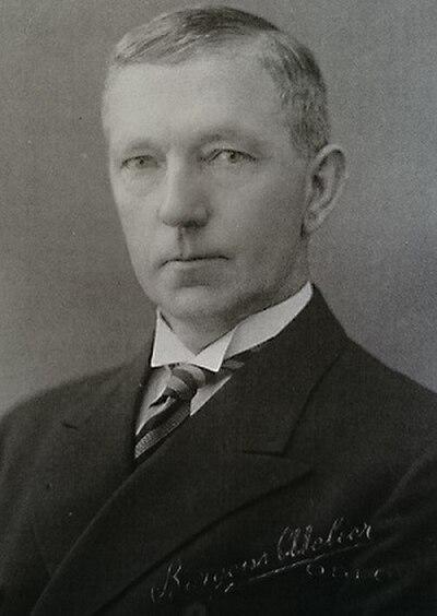 Photograph of Johan Olaus Asmundvaag