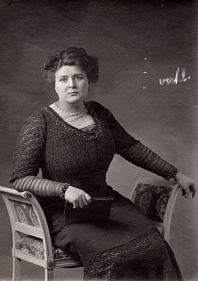 Photograph of Anna Wensma-Klaassen