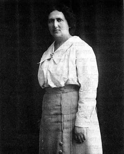 Photograph of Sarah Thon