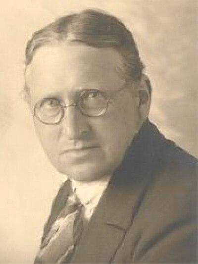Photograph of Sigvaldi Kaldalóns