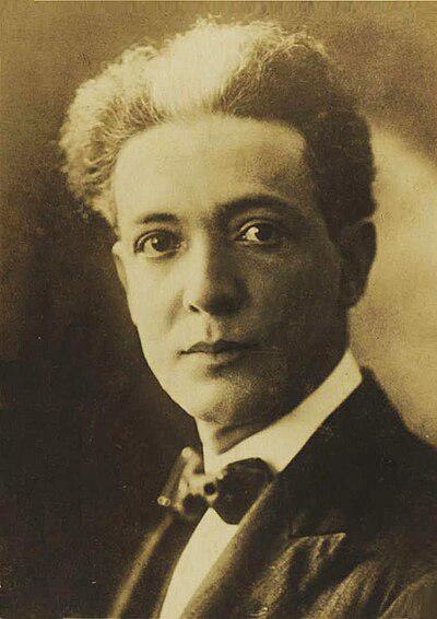 Photograph of Eduardo Souto