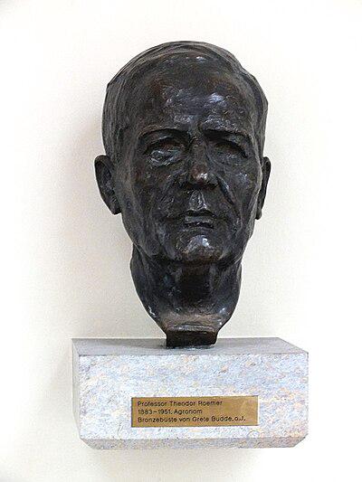 Photograph of Theodor Roemer