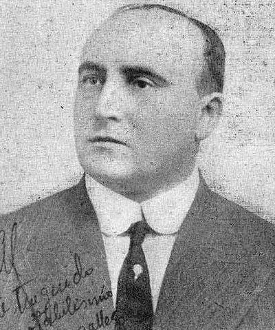 Photograph of Luis Rodríguez Santos