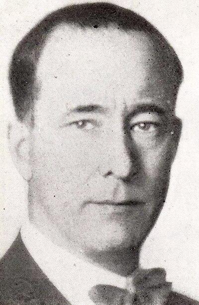 Photograph of Hüsrev Gerede