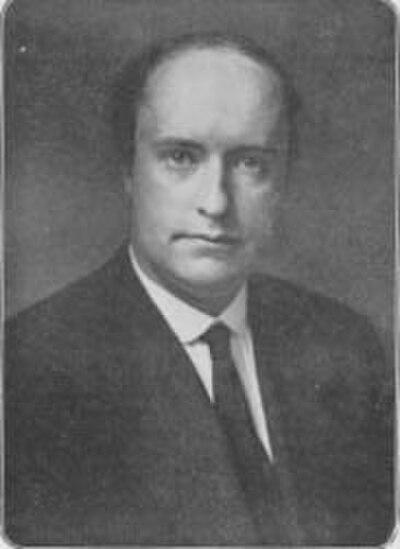 Photograph of Max Kloos