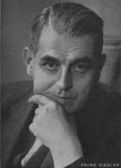 Photograph of Dirk Roosenburg