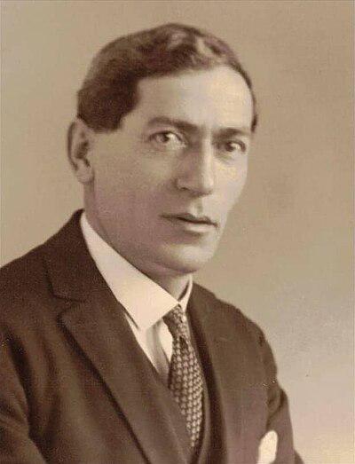 Photograph of Daniel Charney