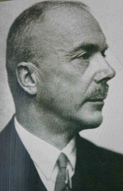 Photograph of Walter Sanden-Guja