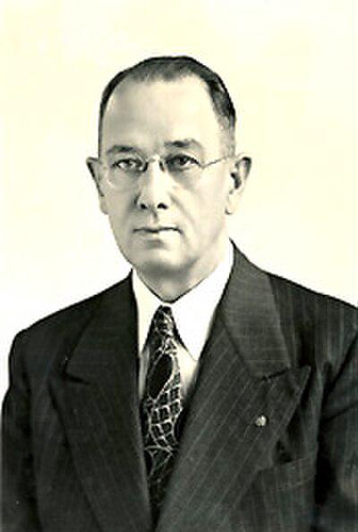 Photograph of Roy Wier